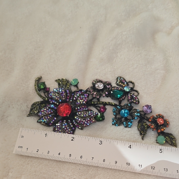 Colorful Floral Statement Brooch - Picture 6 of 7